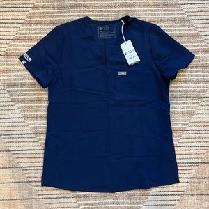 FIGS | Catarina One-Pocket Scrub Top, Classic Navy, Women’s Small, NWT